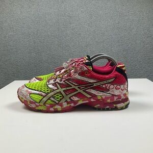 ASICS Gel Noosa Tri 6 women’s size 9 Bright Pink & Neon Green Patterned